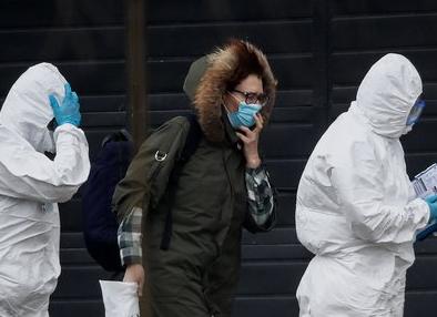 Всего три простые вещи помогут защитить от телефонных мошенников пожилого родственника