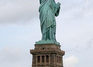 После этого случая я подняла стоимость юридических услуг (совет юристам и тем, кто работает на себя)